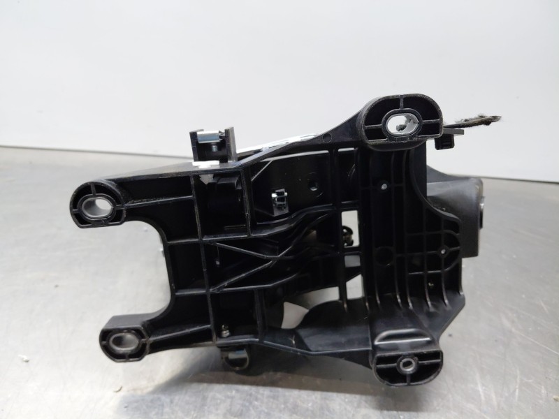 Recambio de pomo palanca cambio para ford focus st-line referencia OEM IAM 2549966 JX6R7C453CPC 