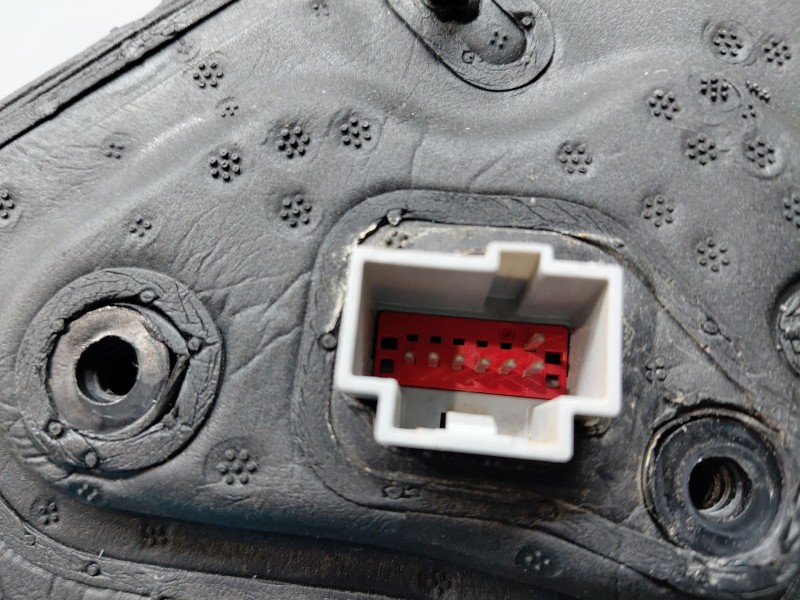 Recambio de retrovisor izquierdo para ford focus st-line referencia OEM IAM 2357254  