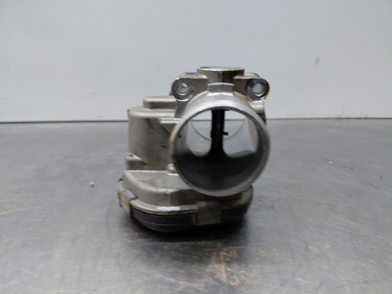 Recambio de caja mariposa para ford focus st-line referencia OEM IAM 2238355  