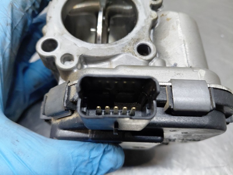 Recambio de caja mariposa para ford focus st-line referencia OEM IAM 2238355  