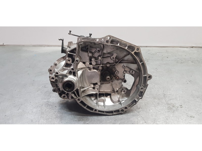 Recambio de caja cambios para peugeot bipper 1.4 hdi referencia OEM IAM 20CQ70 400 DC 