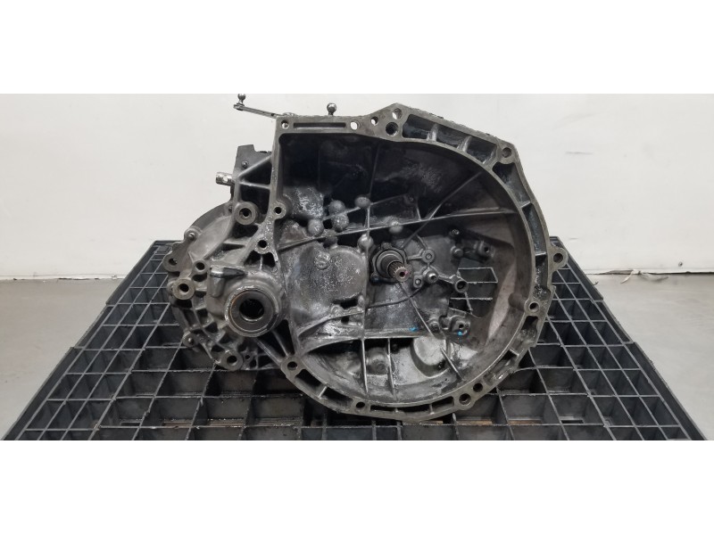 Recambio de caja cambios para peugeot bipper 1.4 hdi referencia OEM IAM 20CQ84  