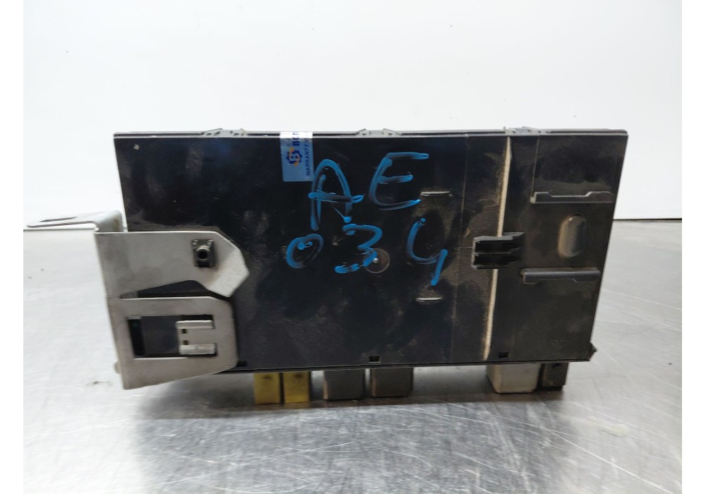 Recambio de caja reles / fusibles para mercedes-benz clase e (w211) berlina 220 referencia OEM IAM 2115454901 5DK008047-25 