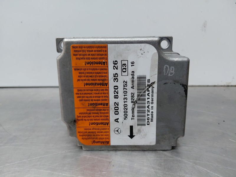 Recambio de centralita airbag para mercedes-benz clase e (w211) berlina 220 referencia OEM IAM A0028203526  