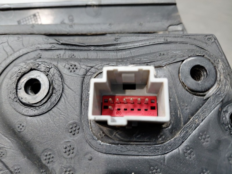 Recambio de retrovisor derecho para ford focus st-line referencia OEM IAM 2565560  