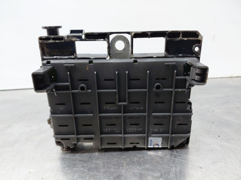 Recambio de caja reles / fusibles para peugeot 307 sw (3h) 1.6 hdi 110 referencia OEM IAM 9657608780  