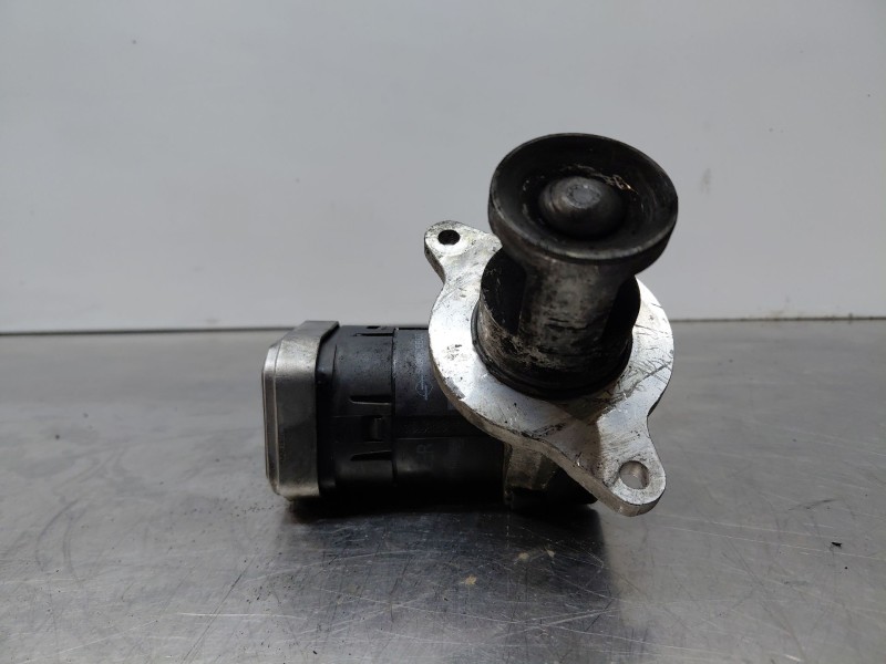 Recambio de valvula egr para mercedes-benz clase e (w211) berlina 220 referencia OEM IAM a646140 102317 00005320b