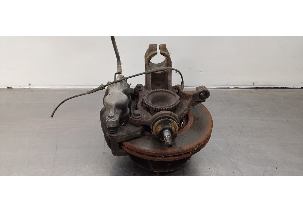 Recambio de mangueta delantera derecha para ford transit caja cerrada ´06 ft 330 l (largo) lkw (camion) referencia OEM IAM 17430