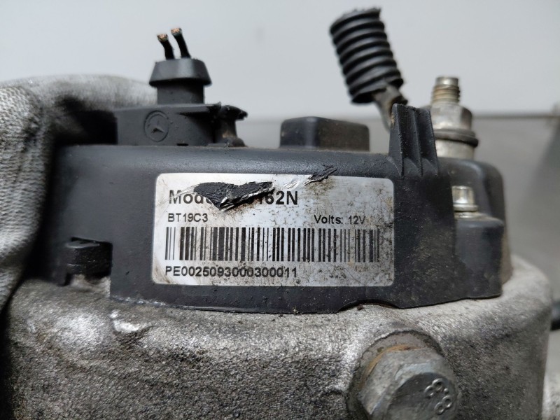 Recambio de alternador para mercedes-benz clk (c209) clk 270 cdi (209.316) referencia OEM IAM A0001502550  