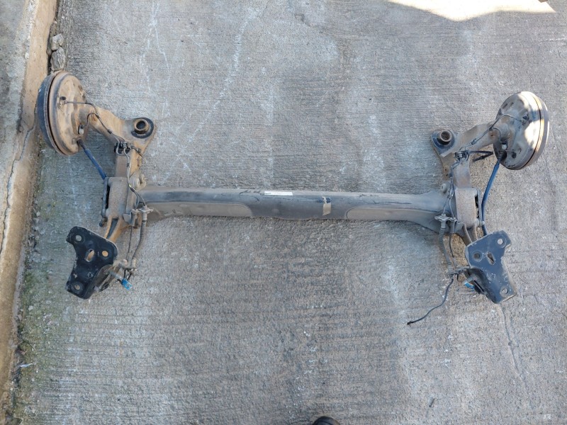 Recambio de puente trasero para peugeot 1007 dolce referencia OEM IAM 5148J2  