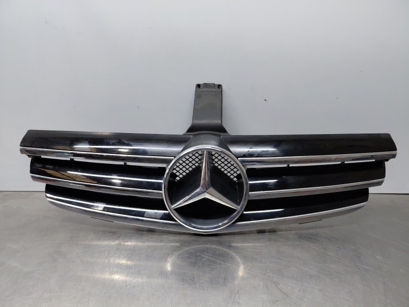 Recambio de rejilla delantera para mercedes-benz clk (c209) clk 270 cdi (209.316) referencia OEM IAM A2098800123  