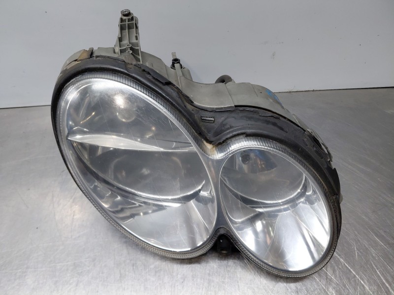 Recambio de faro derecho para mercedes-benz clk (c209) clk 270 cdi (209.316) referencia OEM IAM A2098202661  