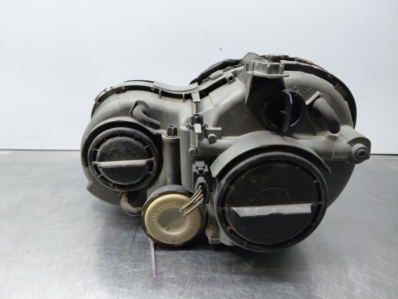 Recambio de faro derecho para mercedes-benz clk (c209) clk 270 cdi (209.316) referencia OEM IAM A2098202661  