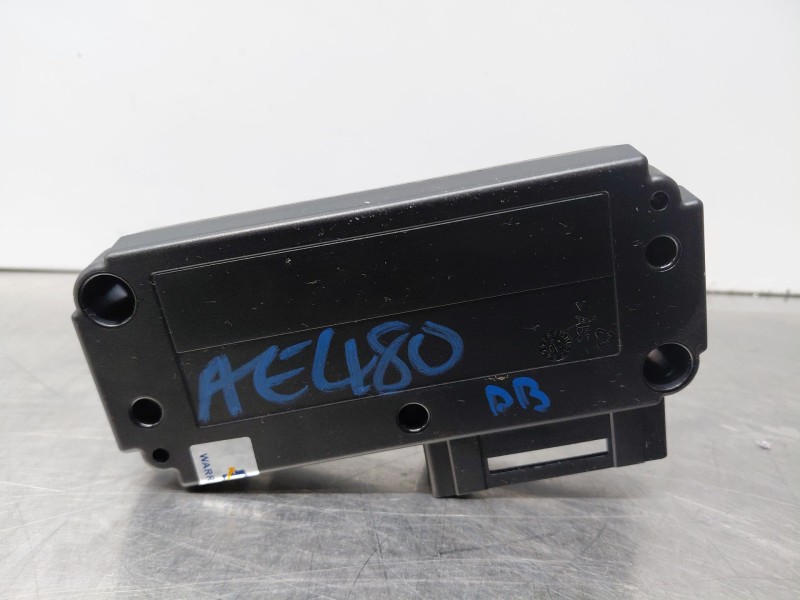 Recambio de modulo electronico para mercedes-benz clk (c209) clk 270 cdi (209.316) referencia OEM IAM a2308204226  