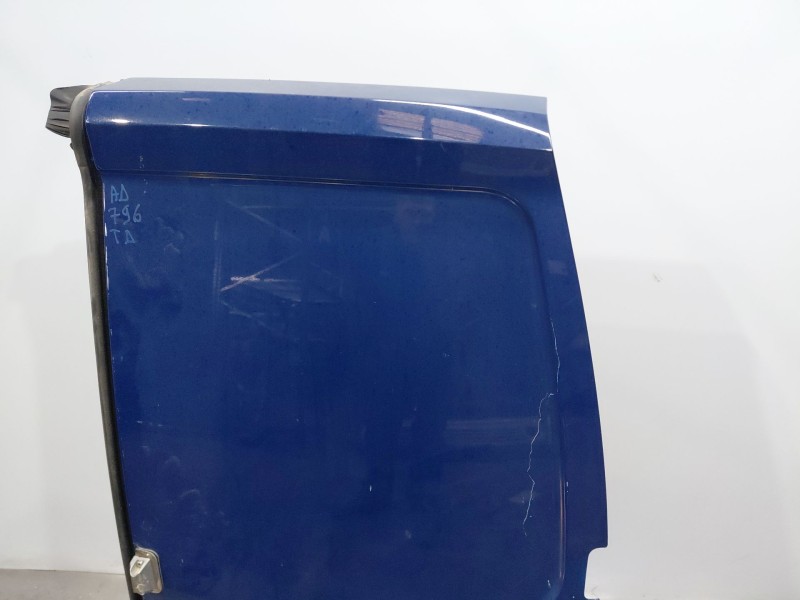 Recambio de puerta trasera derecha para volkswagen caddy v cargo referencia OEM IAM   
