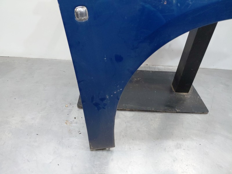 Recambio de aleta delantera derecha para volkswagen caddy v cargo referencia OEM IAM   