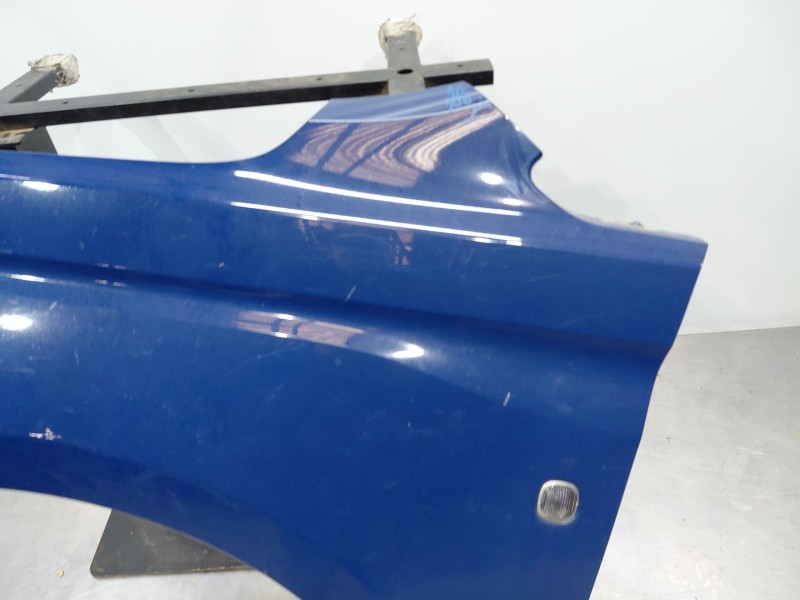 Recambio de aleta delantera izquierda para volkswagen caddy v cargo referencia OEM IAM   