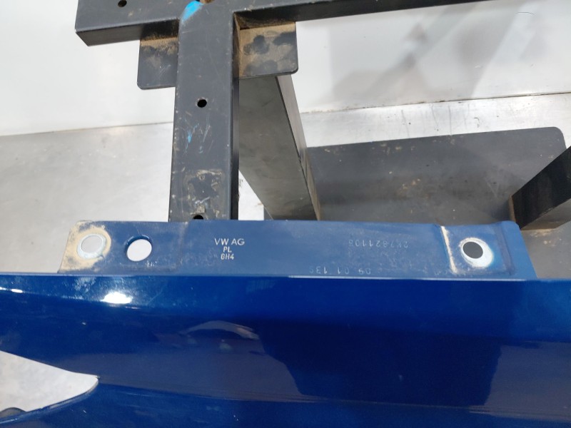 Recambio de aleta delantera izquierda para volkswagen caddy v cargo referencia OEM IAM   