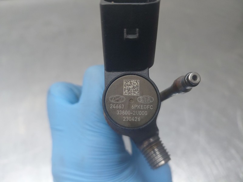 Recambio de inyector para kia ceed sportswagon hybrid referencia OEM IAM   