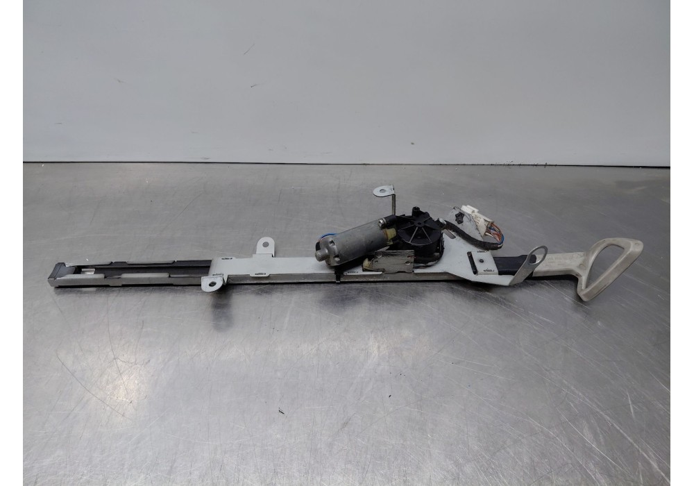 Recambio de cinturon seguridad delantero derecho para mercedes-benz clk (c209) clk 270 cdi (209.316) referencia OEM IAM   