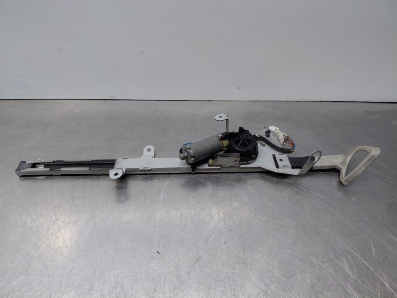 Recambio de cinturon seguridad delantero derecho para mercedes-benz clk (c209) clk 270 cdi (209.316) referencia OEM IAM   