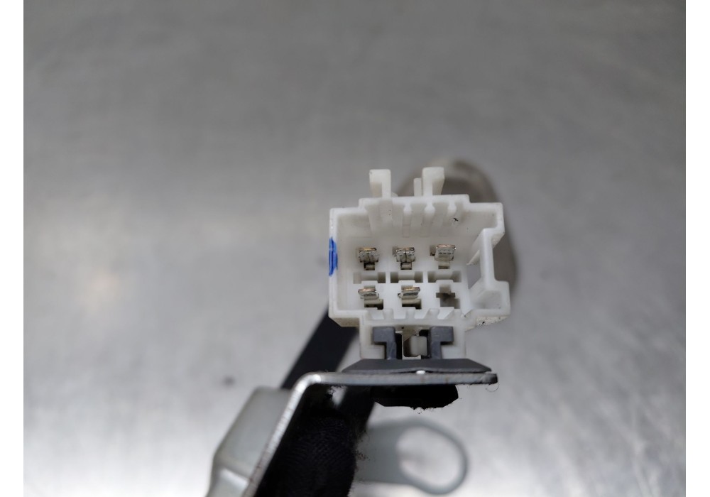 Recambio de cinturon seguridad delantero derecho para mercedes-benz clk (c209) clk 270 cdi (209.316) referencia OEM IAM   