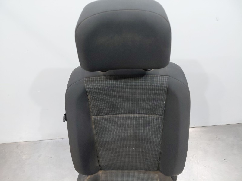 Recambio de asiento delantero derecho para volkswagen caddy v cargo referencia OEM IAM   