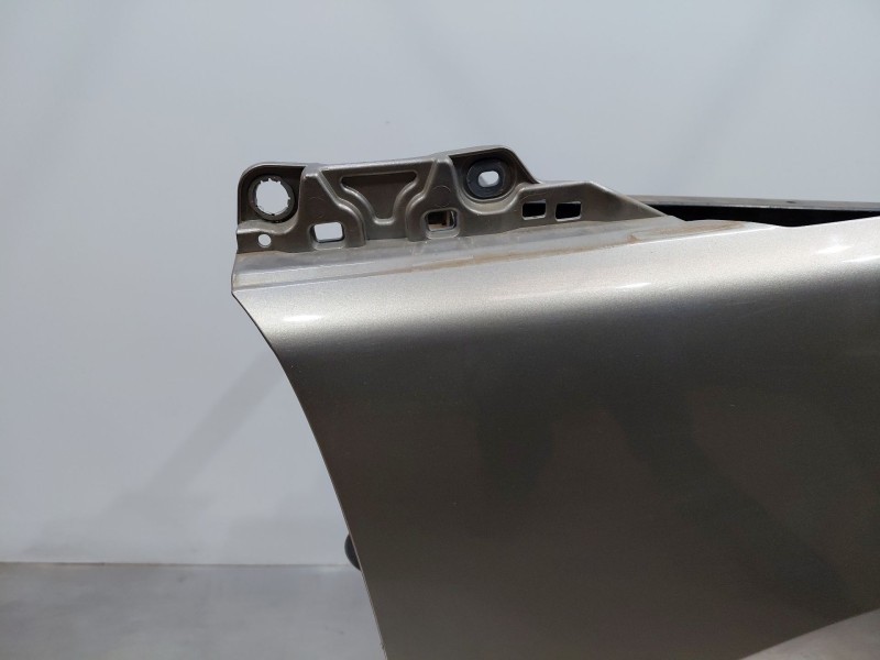 Recambio de aleta delantera derecha para peugeot 3008 style referencia OEM IAM 7841Z1  