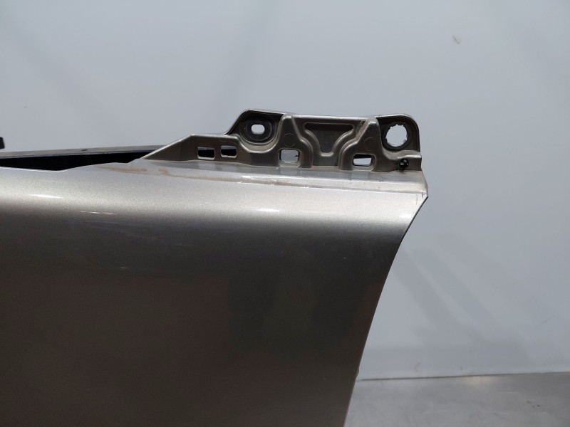 Recambio de aleta delantera izquierda para peugeot 3008 style referencia OEM IAM 7840W9  