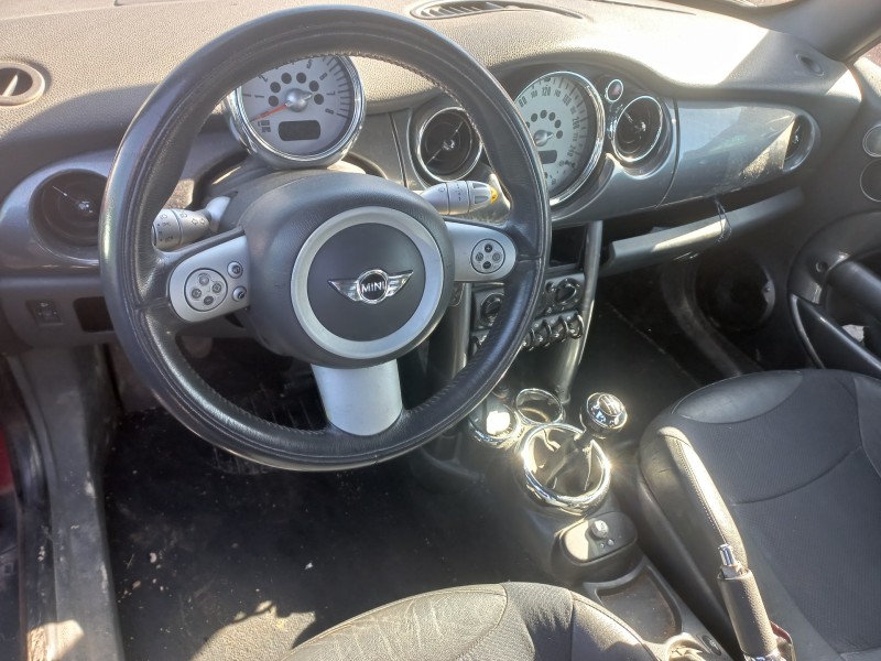 bmw mini cabrio (r52) del año 2004