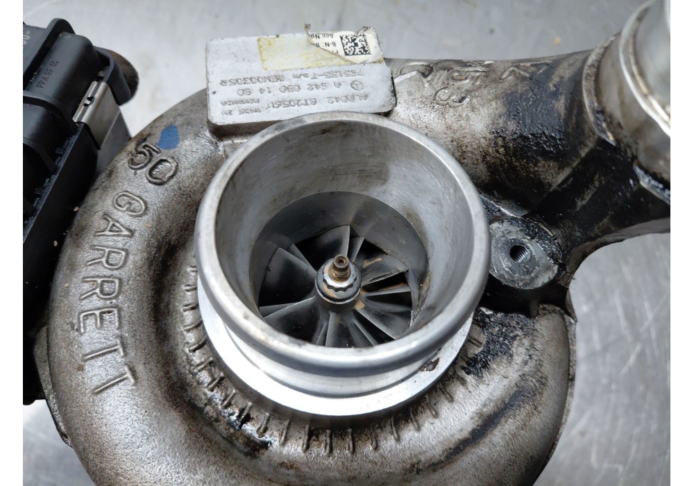 Recambio de turbocompresor para mercedes-benz clase m (w164) 320 / 350 cdi (164.122) referencia OEM IAM A6420901480  