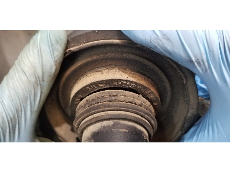 Recambio de transmision central para bmw serie 1 berlina (e81/e87) 118d referencia OEM IAM 26107567953 7567953  Recambio de transmision central para bmw serie 1 berlina (e81/e87) 118d referencia OEM IAM 26107567953 7567953