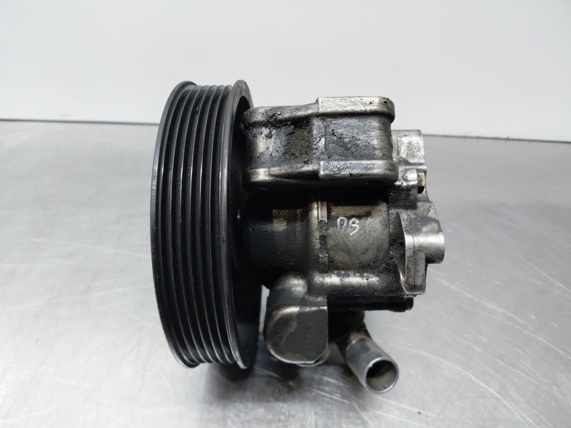 Recambio de bomba direccion para mercedes-benz clase e (w211) e 270 cdi (211.016) referencia OEM IAM A0034660001  