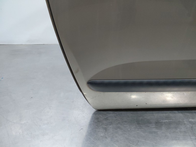 Recambio de puerta delantera izquierda para peugeot 3008 style referencia OEM IAM 9002AR  