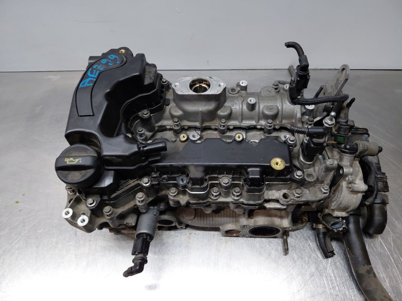 Recambio de culata para peugeot 3008 style referencia OEM IAM 1610759680  