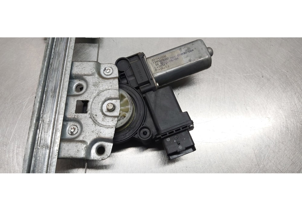 Recambio de elevalunas delantero derecho para peugeot boxer caja cerrada (rs 3000) (330/333) 2007 ) hdi (330) referencia OEM IAM