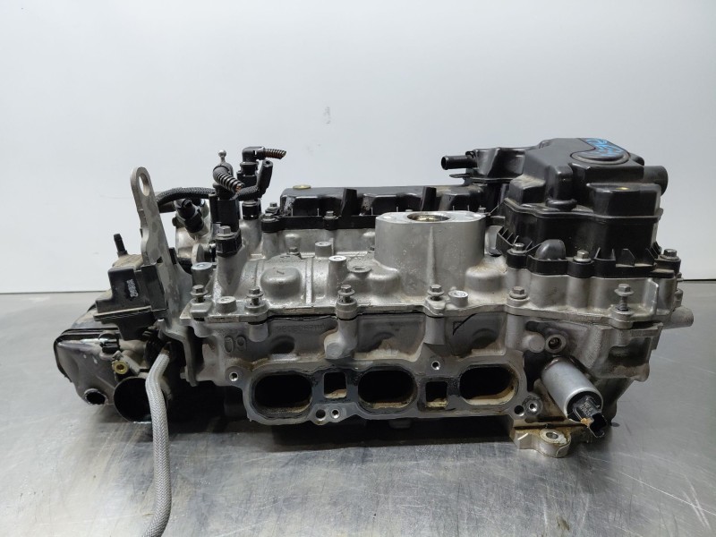 Recambio de culata para peugeot 3008 style referencia OEM IAM 1610759680  