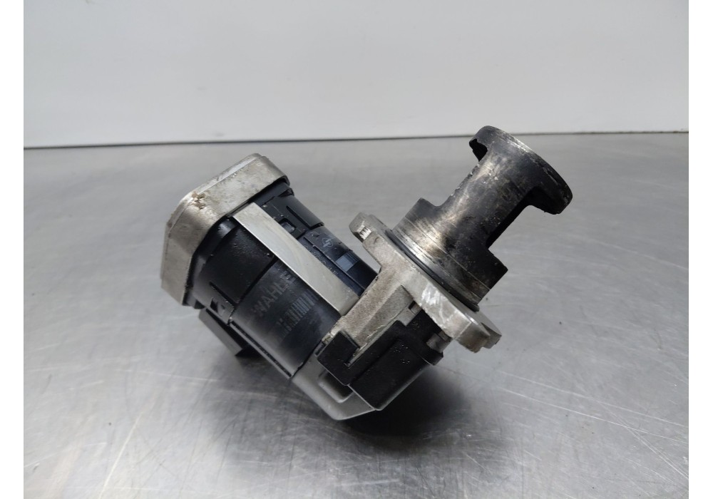 Recambio de valvula egr para mercedes-benz clase e (w211) e 270 cdi (211.016) referencia OEM IAM A6461400860  