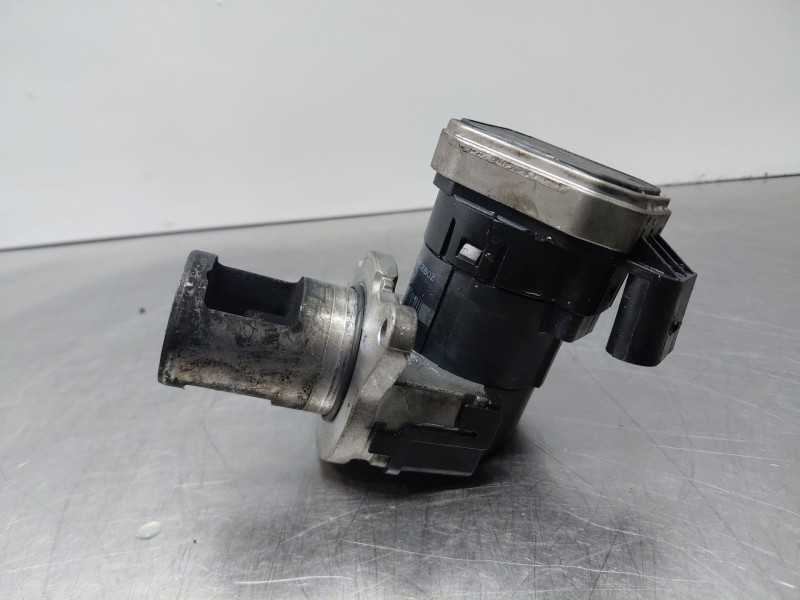 Recambio de valvula egr para mercedes-benz clase e (w211) e 270 cdi (211.016) referencia OEM IAM A6461400860  