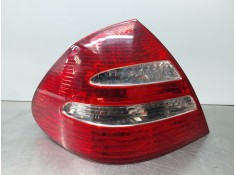 Recambio de piloto trasero izquierdo para mercedes-benz clase e (w211) e 270 cdi (211.016) referencia OEM IAM A2118200364  