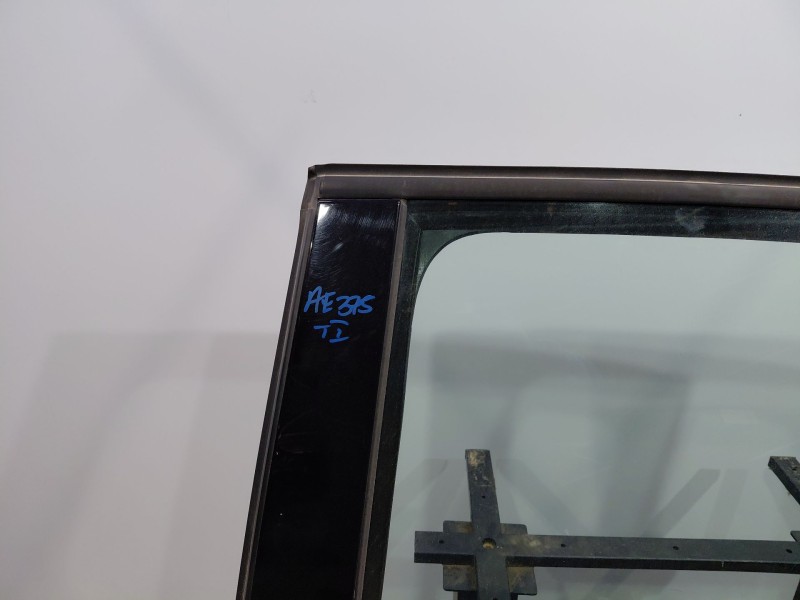 Recambio de puerta trasera izquierda para volkswagen tiguan (5n1) advance referencia OEM IAM 5N0833055A  