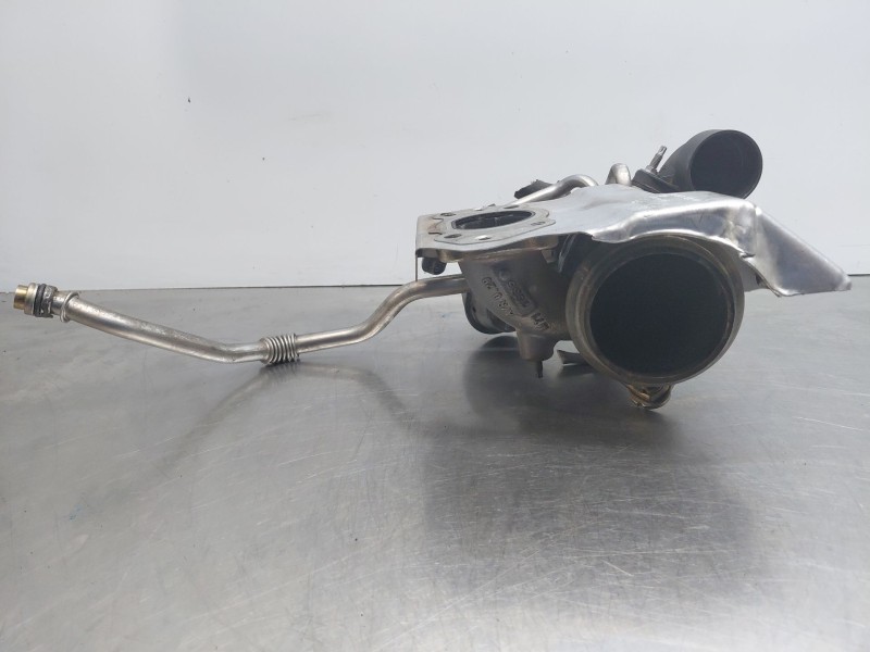 Recambio de turbocompresor para peugeot 3008 style referencia OEM IAM 9812723880  