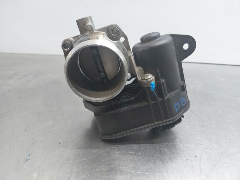 Recambio de caja mariposa para peugeot 3008 style referencia OEM IAM 9801942080  