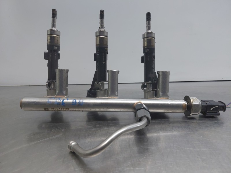 Recambio de rampa inyectora para peugeot 3008 style referencia OEM IAM 9802438180  