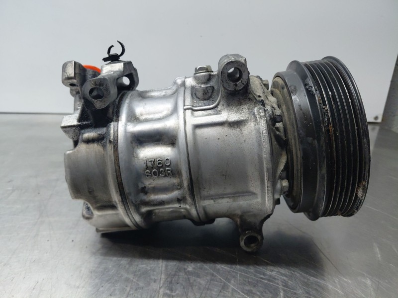 Recambio de compresor aire acondicionado para renault scenic iv intens referencia OEM IAM 926003123R  