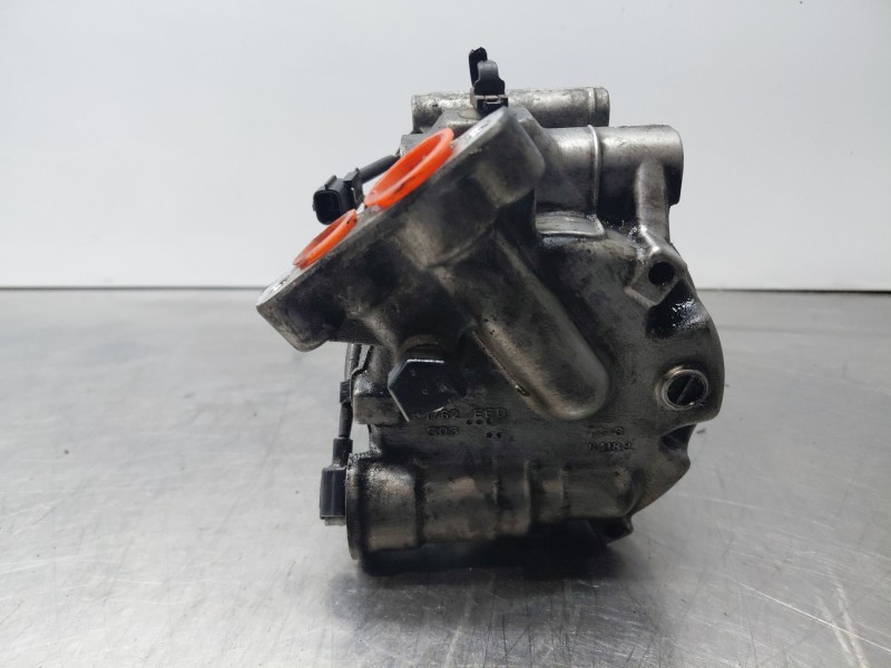 Recambio de compresor aire acondicionado para renault scenic iv intens referencia OEM IAM 926003123R  