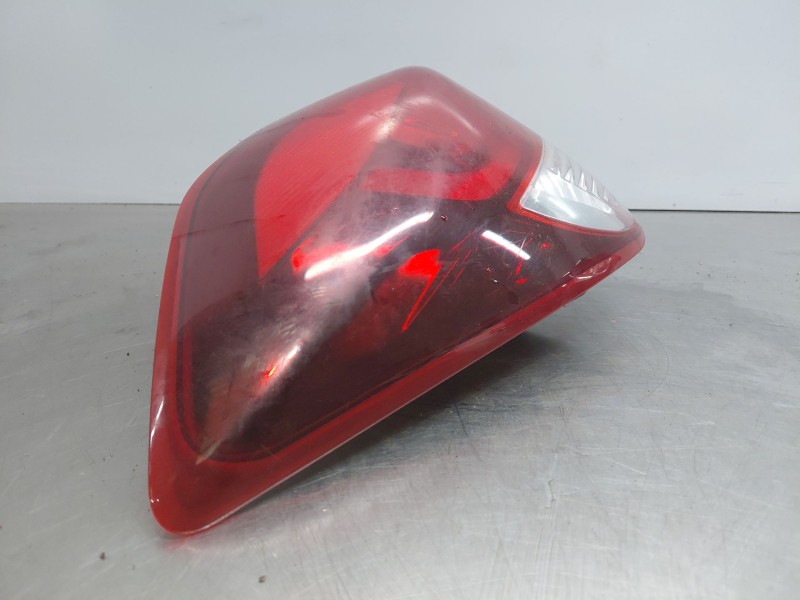 Recambio de piloto trasero izquierdo para hyundai i20 ii (gb, ib) 1.2 referencia OEM IAM 92401C8000  