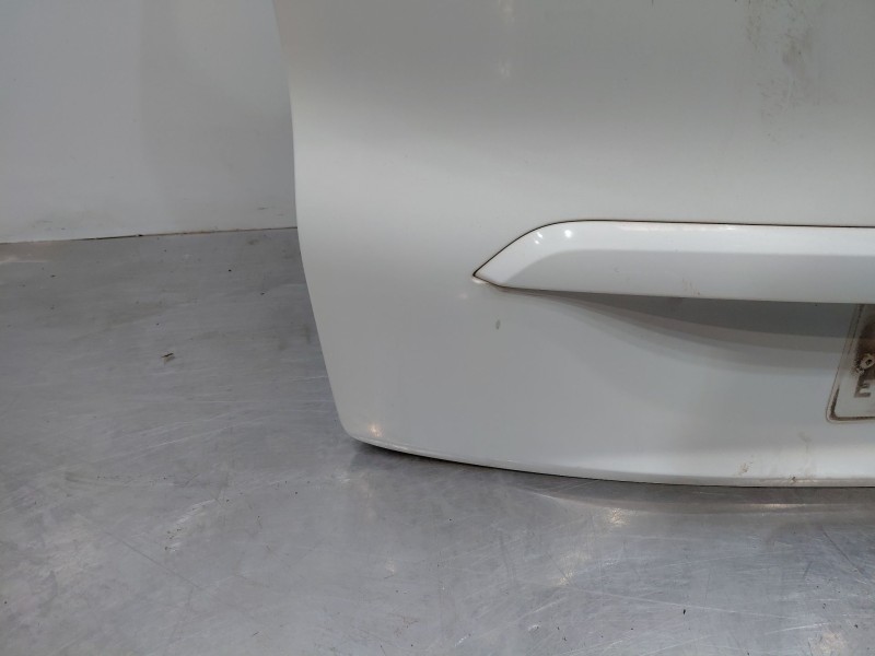 Recambio de porton trasero para renault scenic iv intens referencia OEM IAM 901002408R  