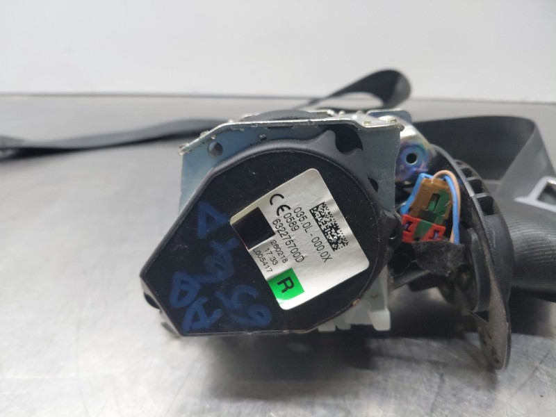 Recambio de cinturon seguridad trasero derecho para renault scenic iv intens referencia OEM IAM 888403599R  