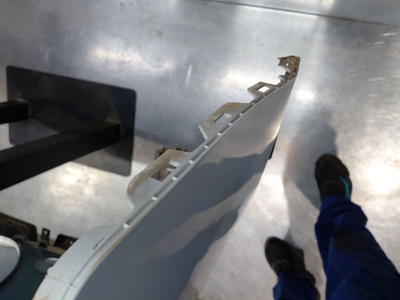 Recambio de paragolpes trasero para renault scenic iv intens referencia OEM IAM 850229842R  